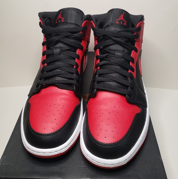 JORDAN 1 MID BRED "BANNED" MENS 11.5 - Picture 3 of 11